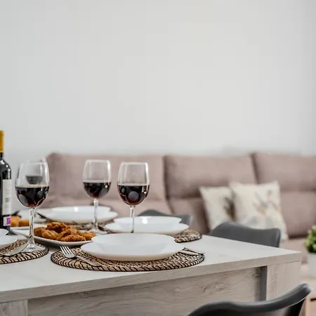 Obsidian Peridotita 펜션 *