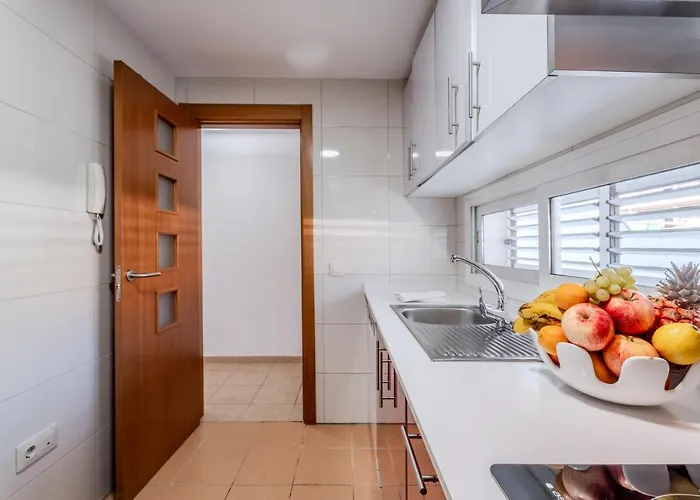 Obsidian Peridotita 펜션 아데제